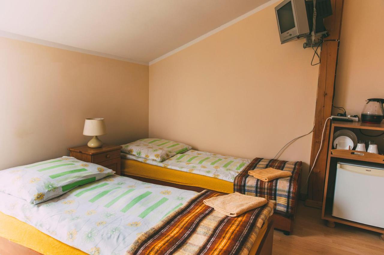 Pokoje Goscinne & Restauracja Pestka Choczewo Ngoại thất bức ảnh